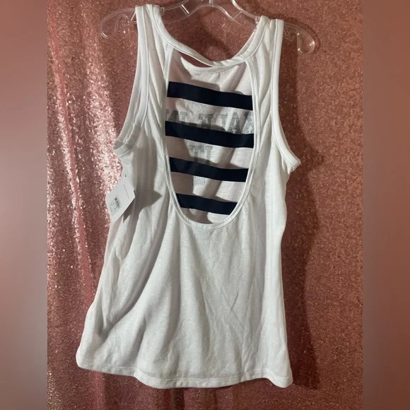 Victoria secret sport tank top - Picture 3 of 5